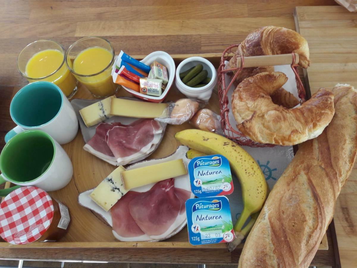 Gite Chez Karine Et Roland Le Fied Екстериор снимка